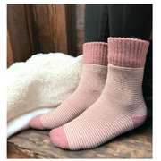 Jess & Lou Ribbed Pink Socks